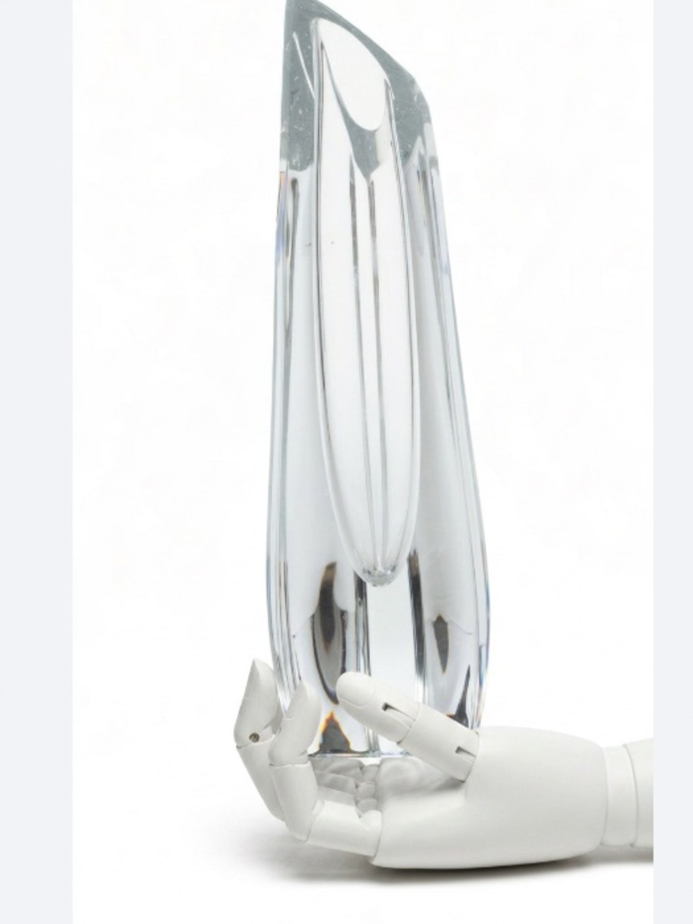 Mikasa Clear Crystal Vase with Vertical Cut Design